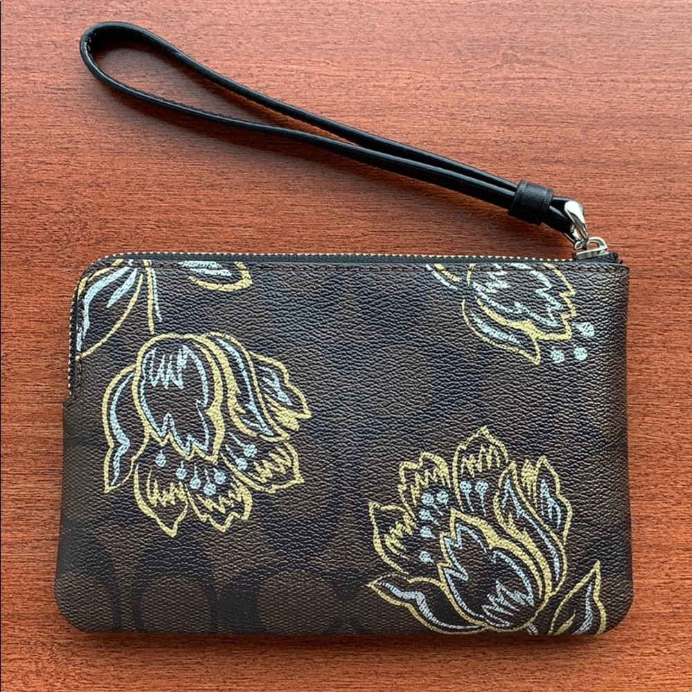 NWT Coach Wristlet Tulip Silver/Chestnut Metallic - Picture 4 of 7